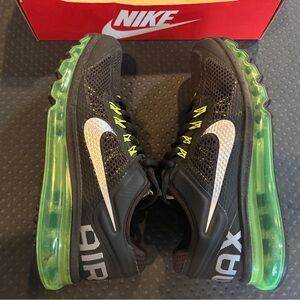 Nike Air Max 2013 (gs) size 6 youth, big kids